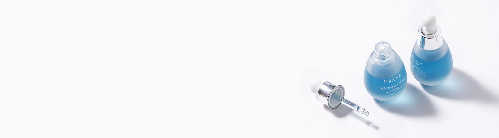 Brightening Blue Oil Serum de la marque cosmétique coréenne URANG et sa pipette