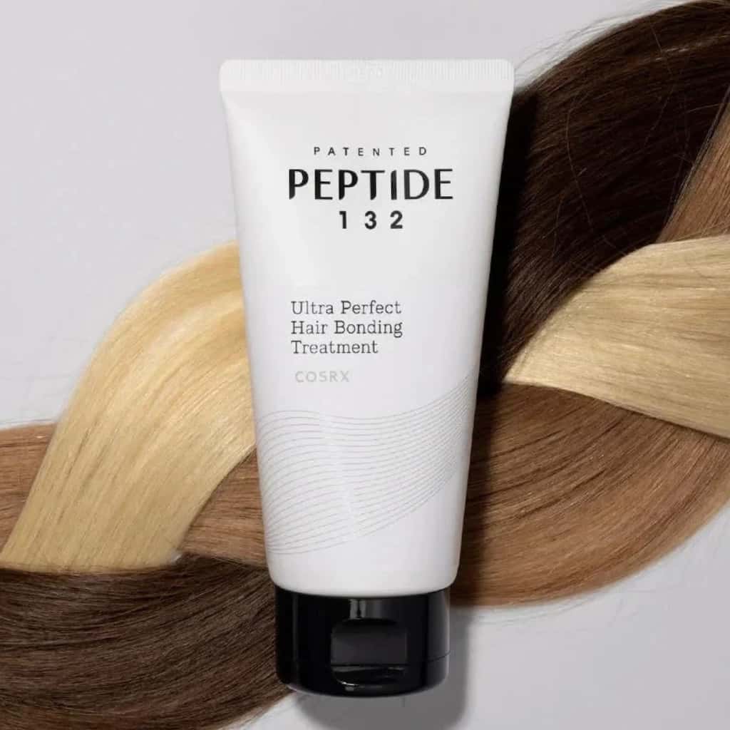 Texture onctueuse et riche du soin réparateur capillaire COSRX PEPTIDE-132.