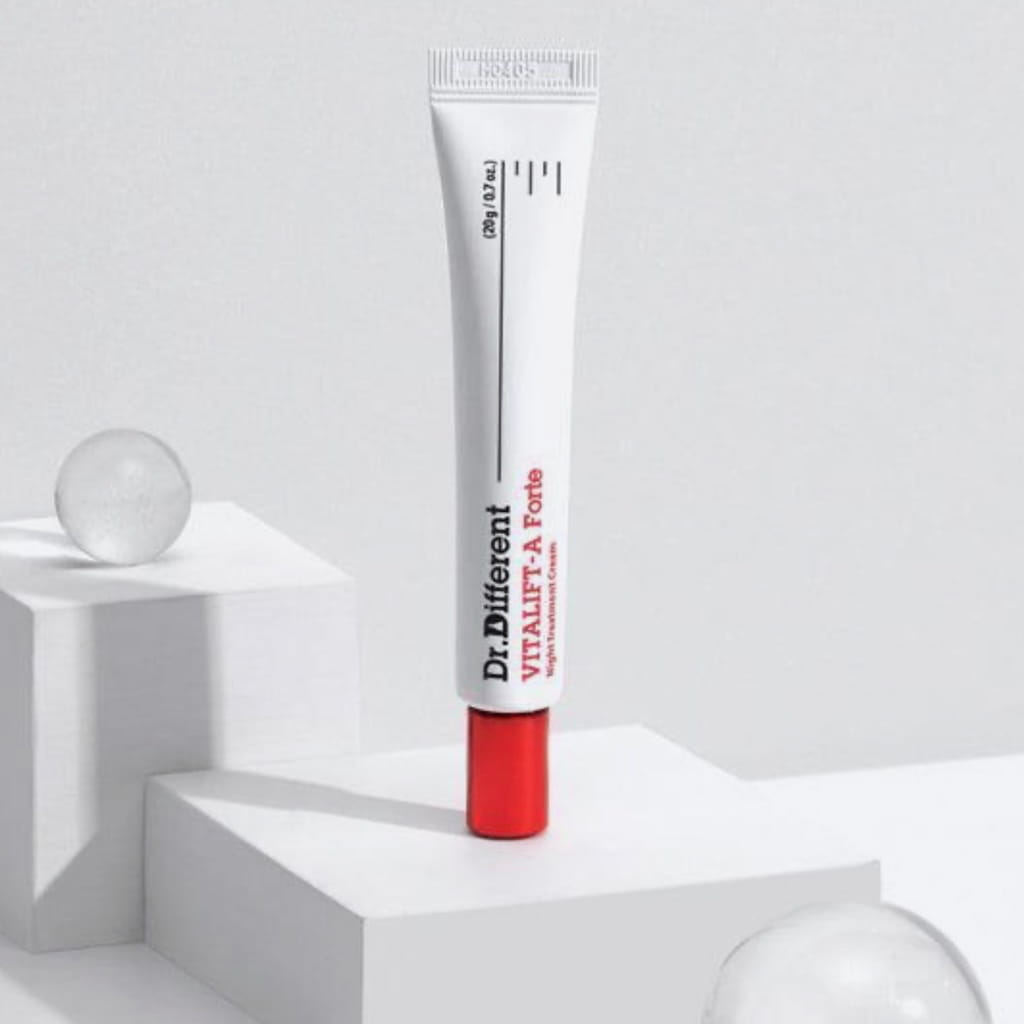Tube de la crème de nuit anti-âge intensive au rétinal 0,1% Dr. Different Vitalift-A Forte 20g.