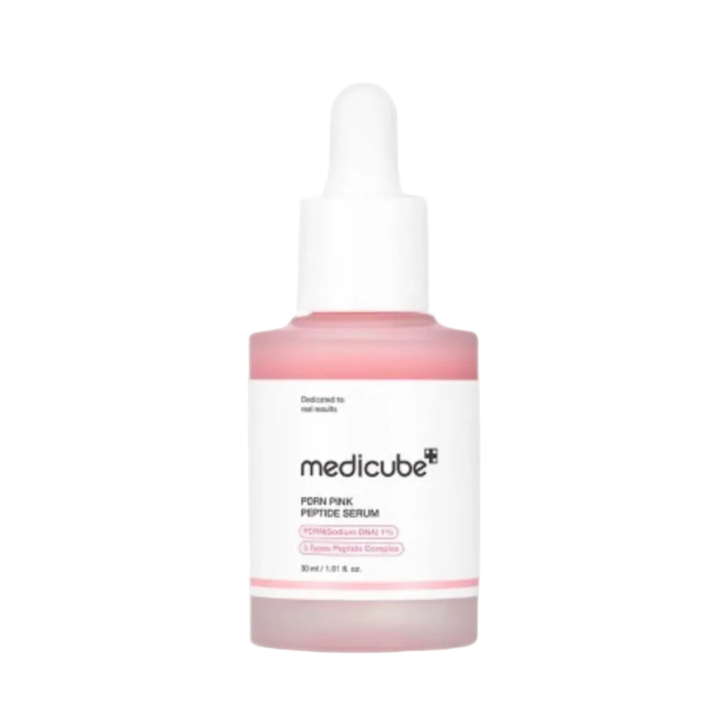 Flacon de 30ml avec pipette du sérum anti-âge et éclat PDRN Pink Peptide Serum de Medicube.