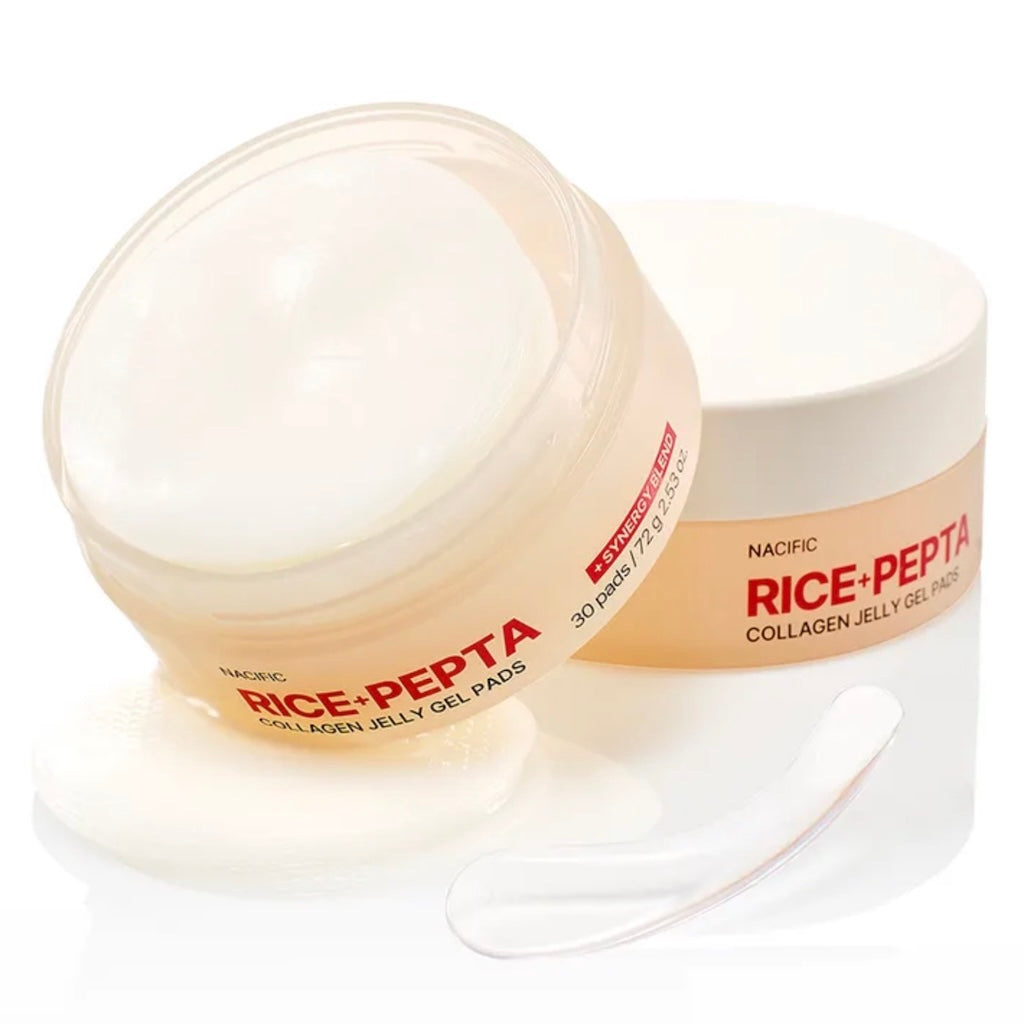 Application locale des disques gel de NACIFIC sur le visage pour hydrater et illuminer instantanément.