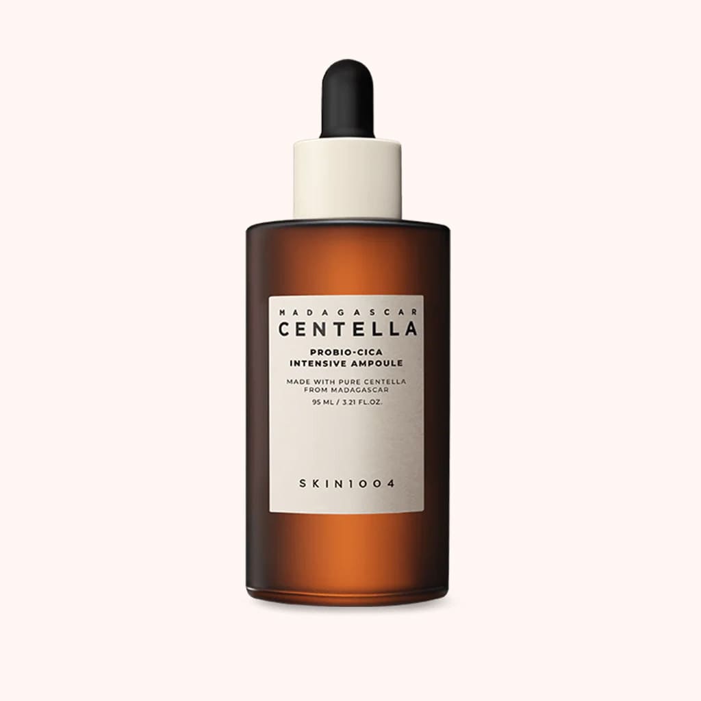 SKIN1004 Madagascar Centella Probio-Cica Intensive Ampoule – Sérum hydratant et réparateur à la Centella Asiatica fermentée et probiotiques, idéal pour apaiser les peaux sensibles.