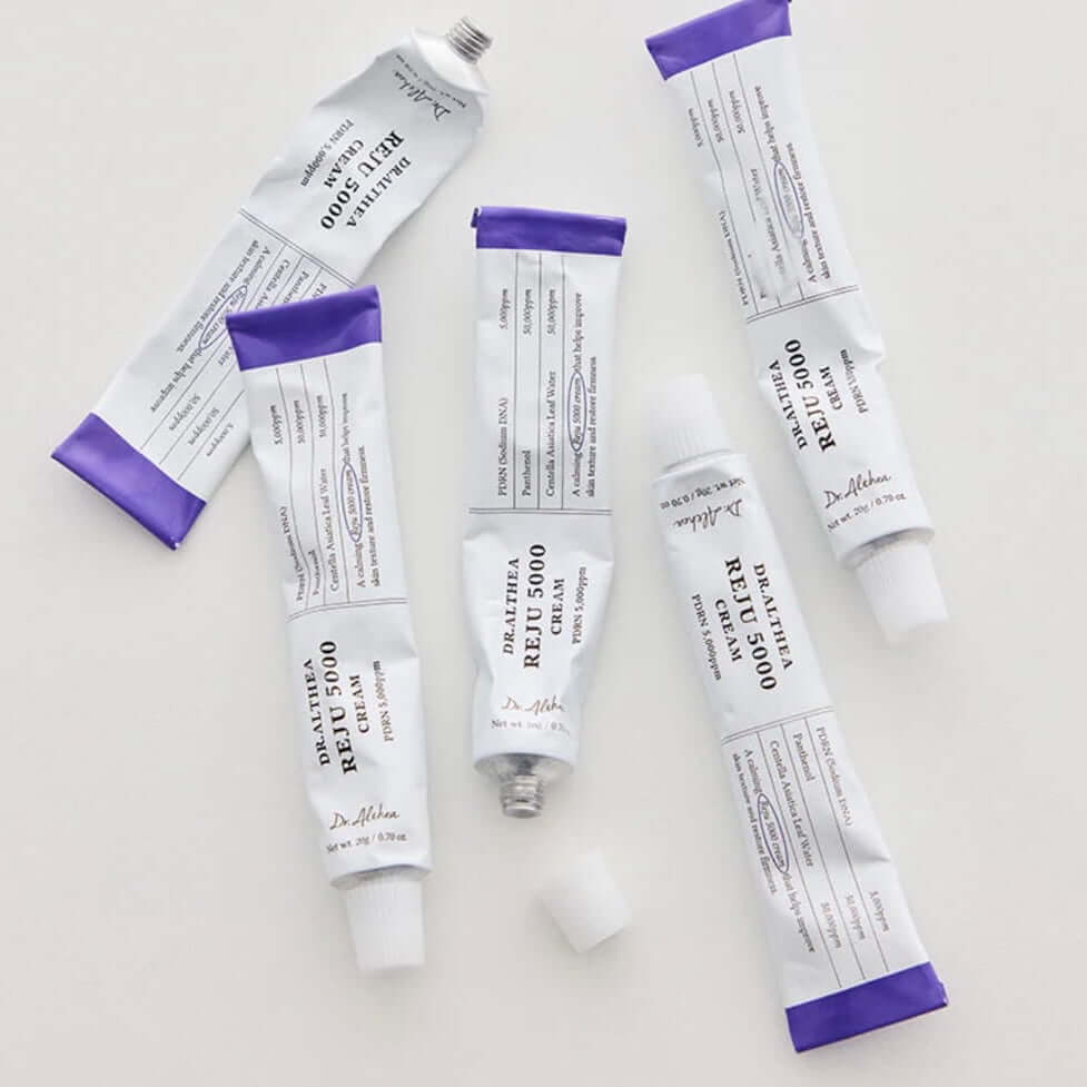 Présentation élégante et moderne de la crème Reju 5000 Dr. Althea. Une photo qui souligne l'expertise technologique et l'efficacité clinique de ce soin.